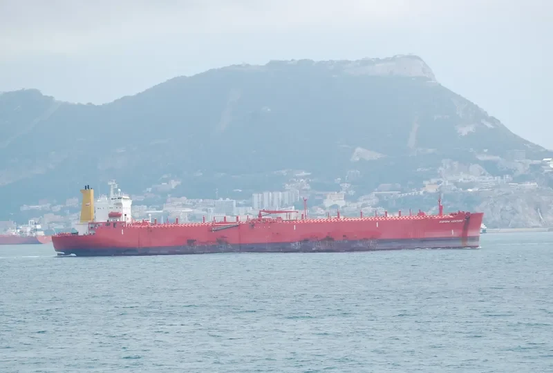 EUROPA VENTURE Tanker IMO 8315645 photo 2