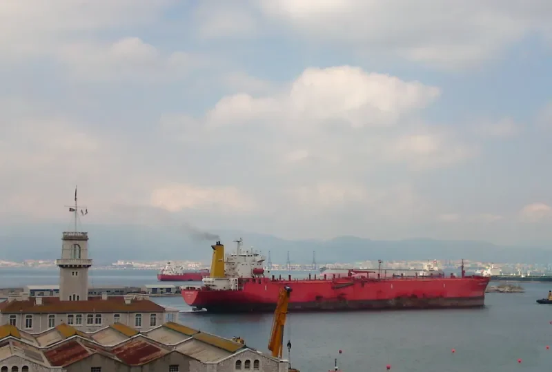 EUROPA VENTURE Tanker IMO 8315645 photo 3