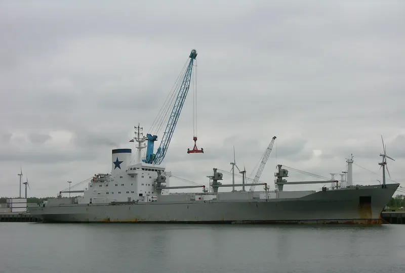 AUCKLAND General Cargo IMO 8316003 photo 3