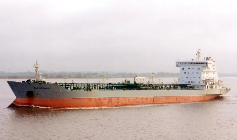 PERSIA Tanker IMO 8316845