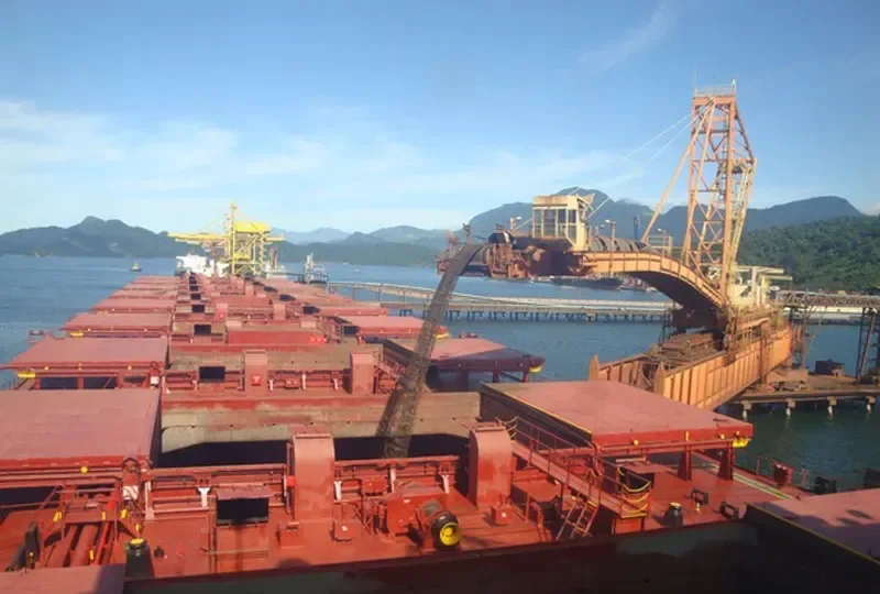 DOCEBAY Bulk Carrier IMO 8317796 photo 3