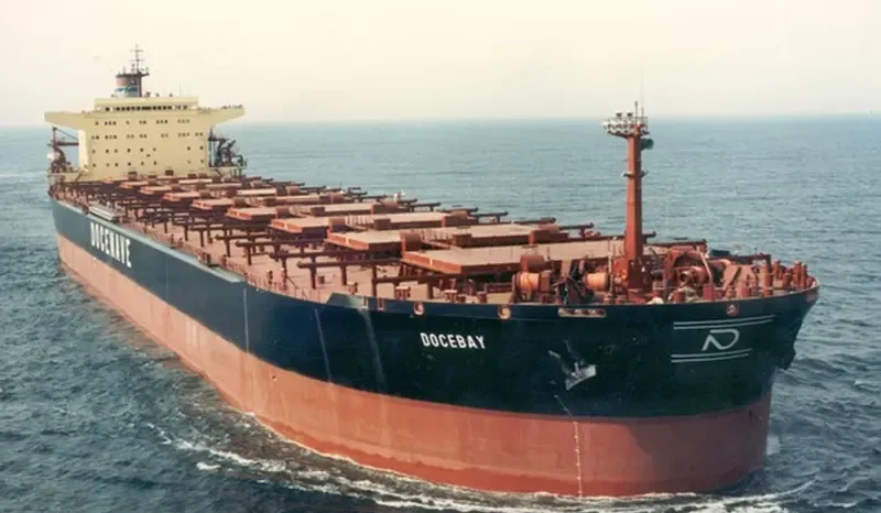 DOCEBAY Bulk Carrier IMO 8317796 photo 4