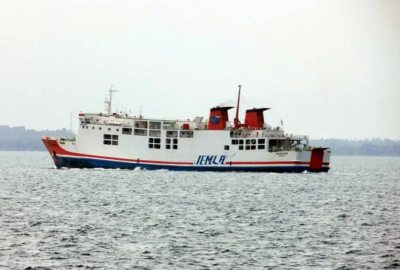JAGANTARA Ro-Ro IMO 8324074 photo 7