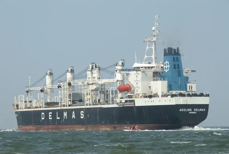 KING GRACE General Cargo IMO 8325585 photo 7