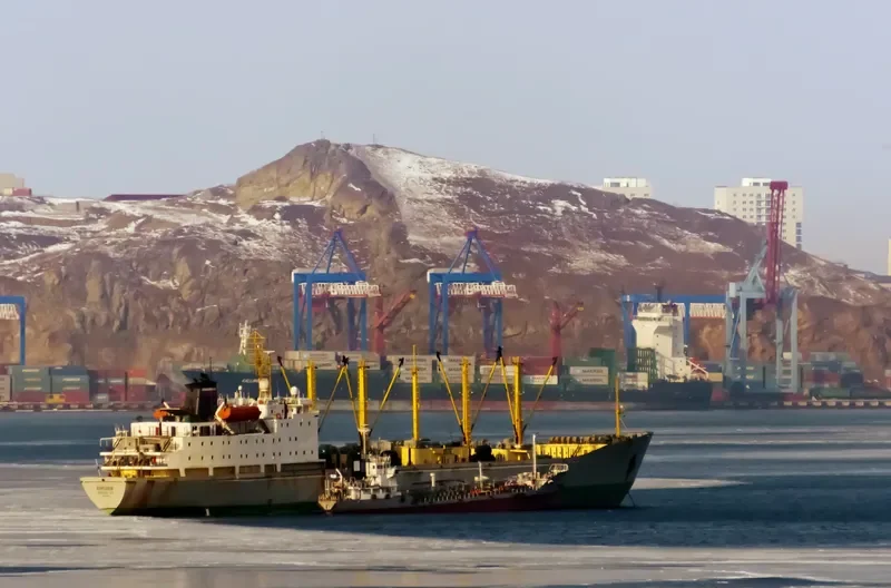 KORSAKOV General Cargo IMO 8326113 photo 8