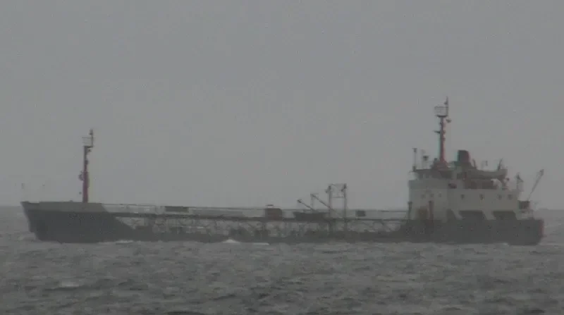 BYAR ALI Tanker IMO 8327545 photo 6