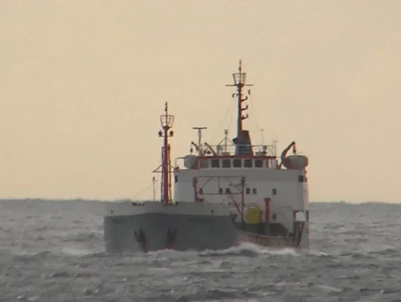BYAR ALI Tanker IMO 8327545 photo 8