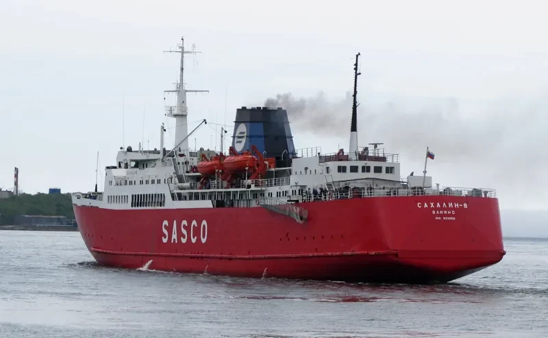 SAKHALIN 8 Ro-Ro IMO 8330516 photo 6