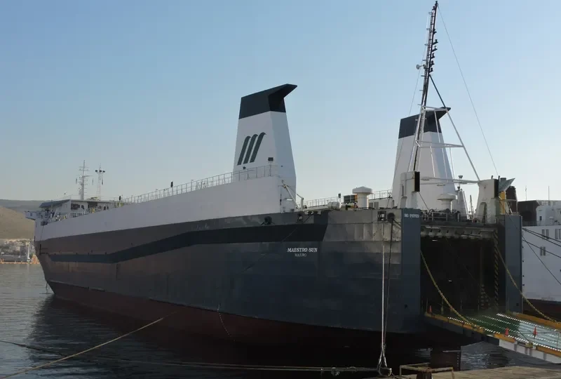 MAESTRO SUN Ro-Ro IMO 8401133 photo 7