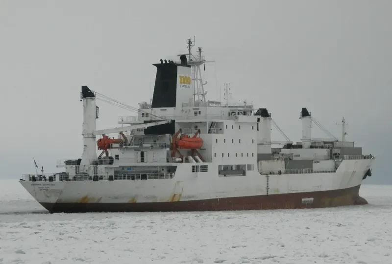 AKADEMIK ZAVARITSKIY General Cargo IMO 8402216 photo 10