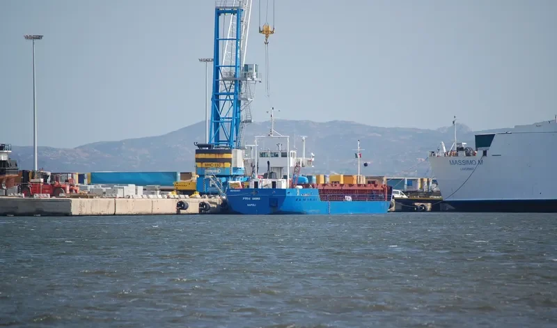 MRW SANNA General Cargo IMO 8403557 photo 5