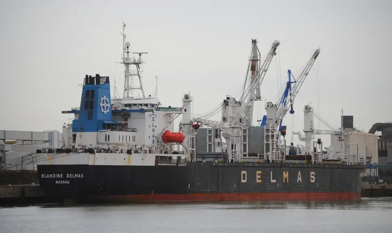KING PRIDE General Cargo IMO 8404898 photo 4