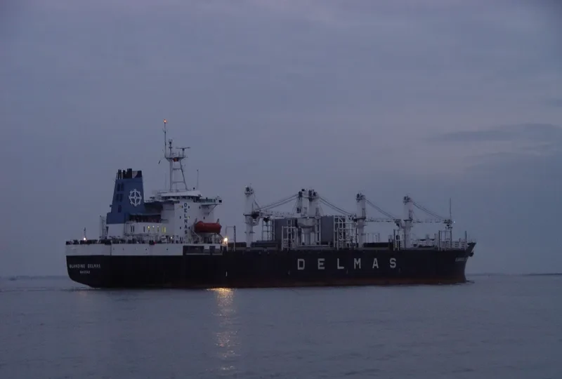 KING PRIDE General Cargo IMO 8404898 photo 5