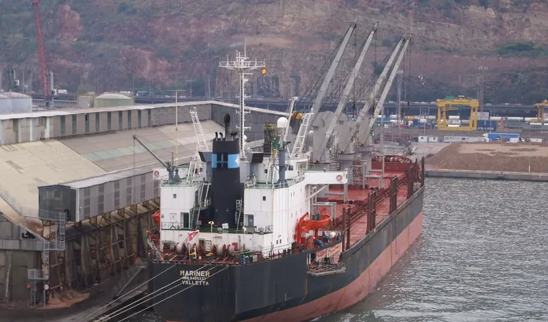MARINER J Bulk Carrier IMO 8405232 photo 5