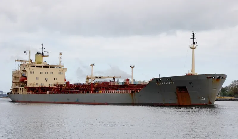 LADY CHIARA Tanker IMO 8406327 photo 4