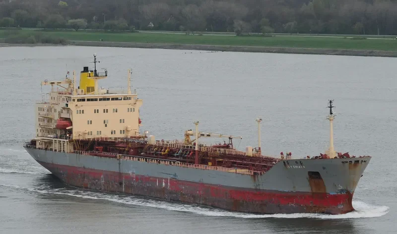 LADY CHIARA Tanker IMO 8406327 photo 5