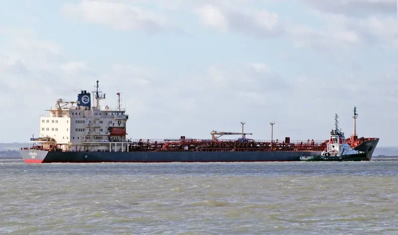 LADY CHIARA Tanker IMO 8406327 photo 6