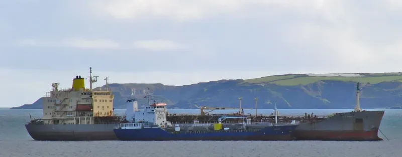 LADY CHIARA Tanker IMO 8406327 photo 8