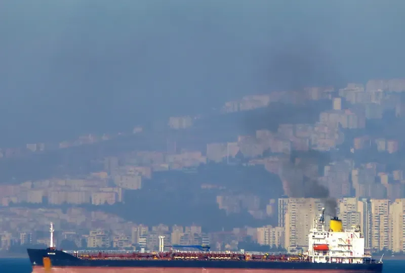 WISDOM Tanker IMO 8406339 photo 2
