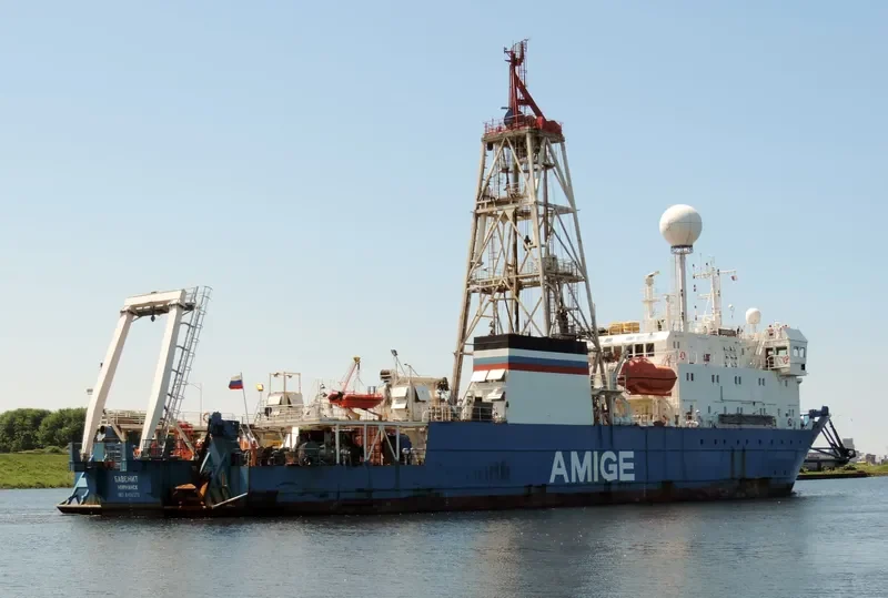 BAVENIT General Cargo IMO 8406573 photo 4