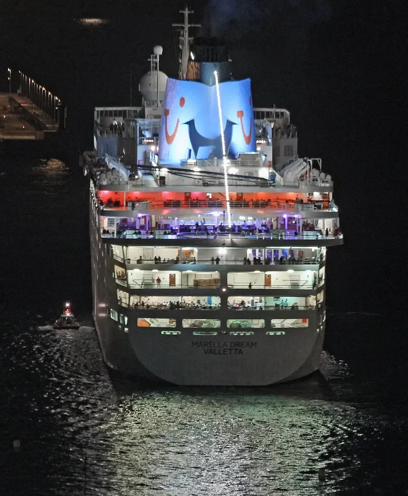 MARELLA DREAM Passenger Ship IMO 8407735 photo 8