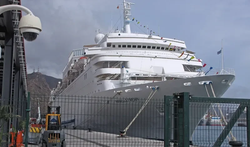 MARELLA DREAM Passenger Ship IMO 8407735 photo 10