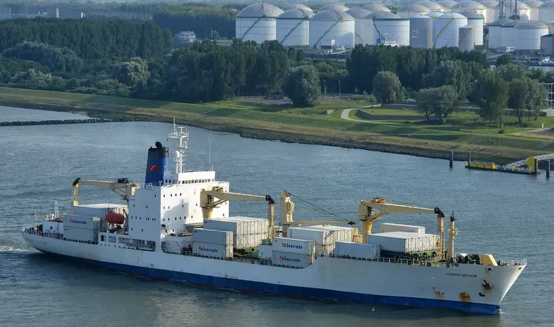 SUMMER MEADOW General Cargo IMO 8407814 photo 6