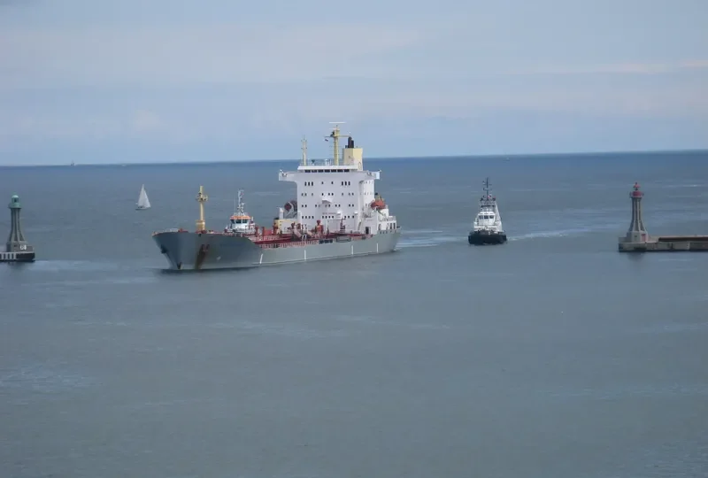 NWABISA Tanker IMO 8409068 photo 6