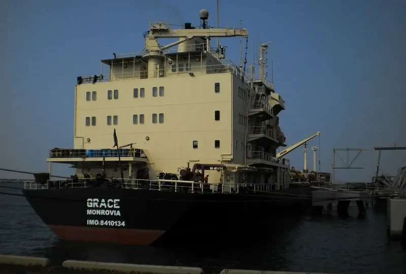 GRACE Tanker IMO 8410134 photo 6