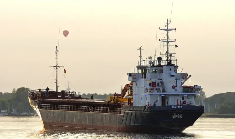 VESTBRIS General Cargo IMO 8410316 photo 6