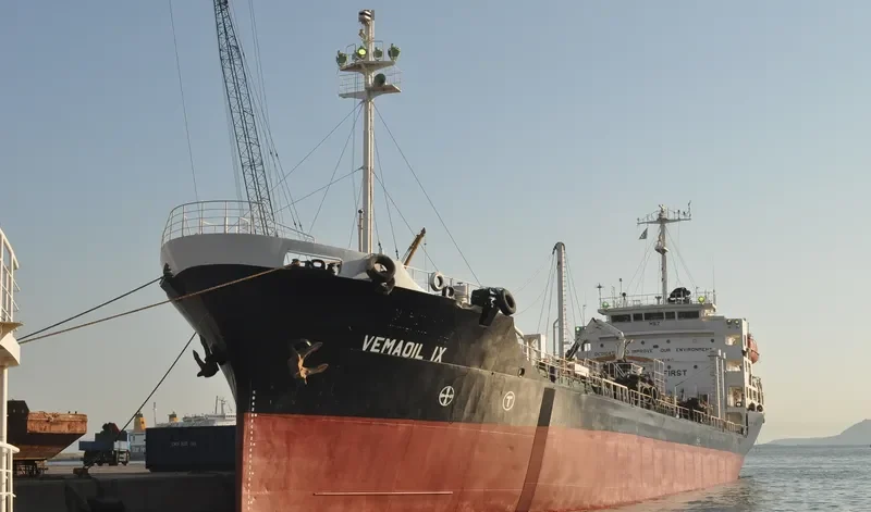 PRESIDENT Tanker IMO 8410665 photo 6