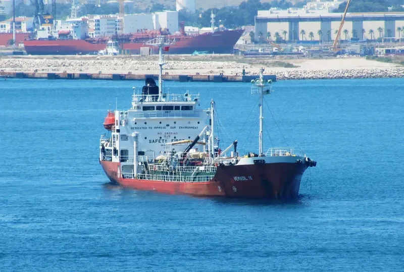 PRESIDENT Tanker IMO 8410665 photo 9
