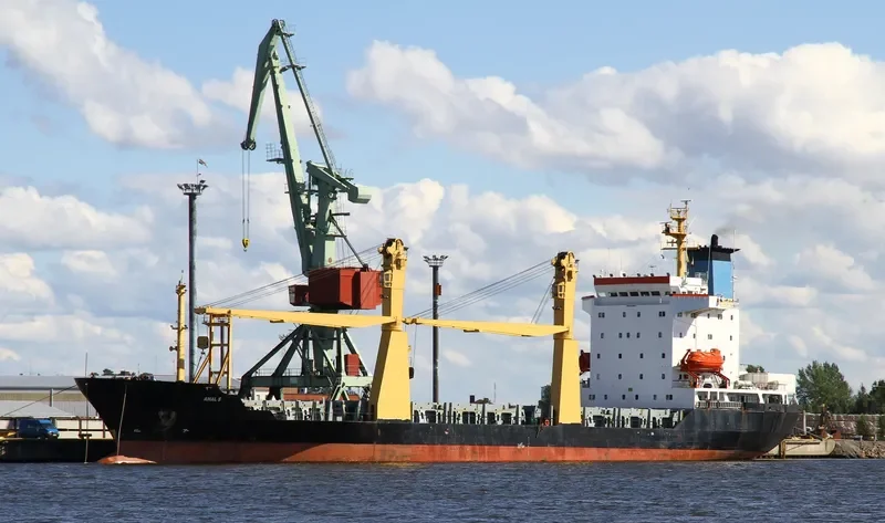 AMAL S Container Ship IMO 8411853 photo 4