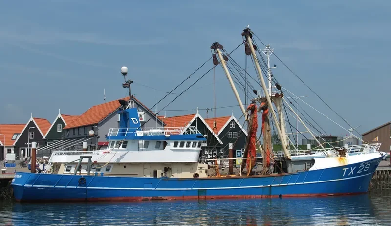 HELENA ELIZABETH General Cargo IMO 8413772 photo 2