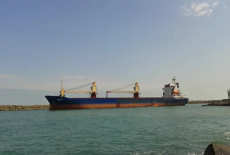 BRAVE M General Cargo IMO 8414764 photo 2