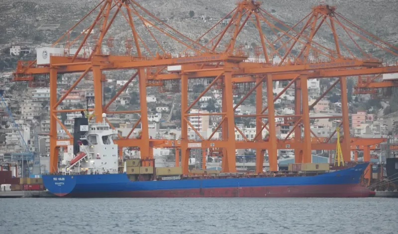 VOLOS Container Ship IMO 8415641 photo 6