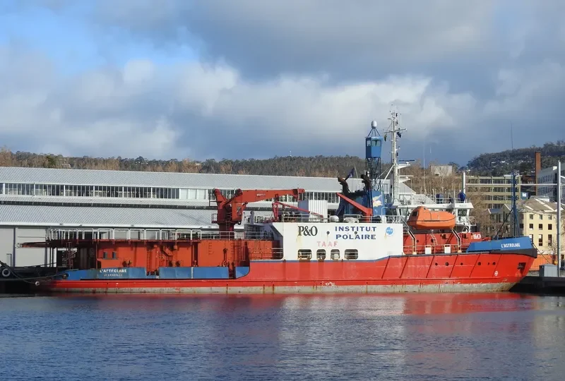 YWAM LIBERTY Tanker IMO 8418198