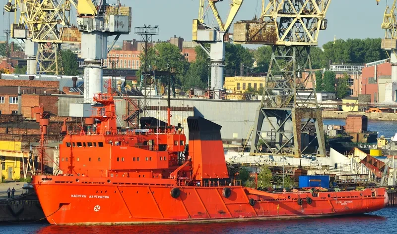 KAPITAN MARTYSHKIN Offshore Vessel IMO 8418435 photo 8