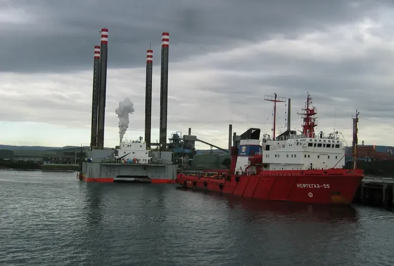 NEFTEGAZ 55 Offshore Vessel IMO 8418459 photo 9