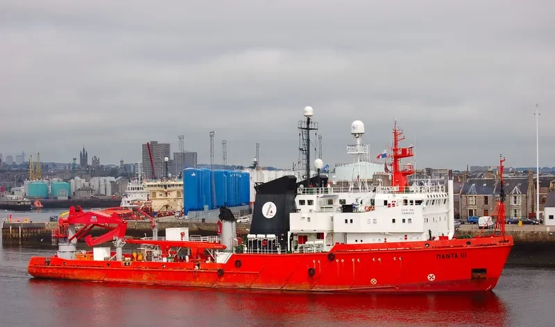 MANTA III Offshore Vessel IMO 8418631 photo 4