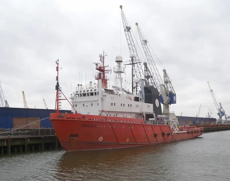 MANTA III Offshore Vessel IMO 8418631 photo 6