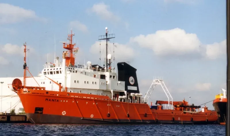 MANTA III Offshore Vessel IMO 8418631 photo 8