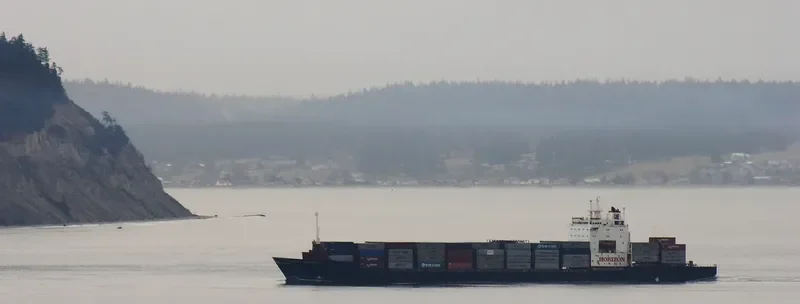 MATSON ANCHORAGE Container Ship IMO 8419142 photo 9