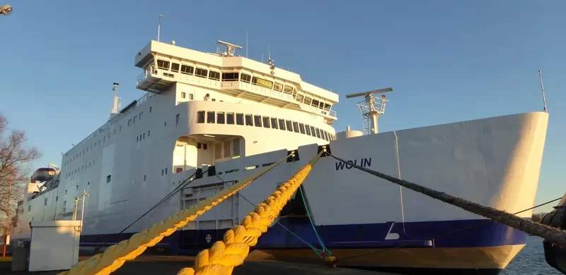 WOLIN Ro-Ro IMO 8420842 photo 8