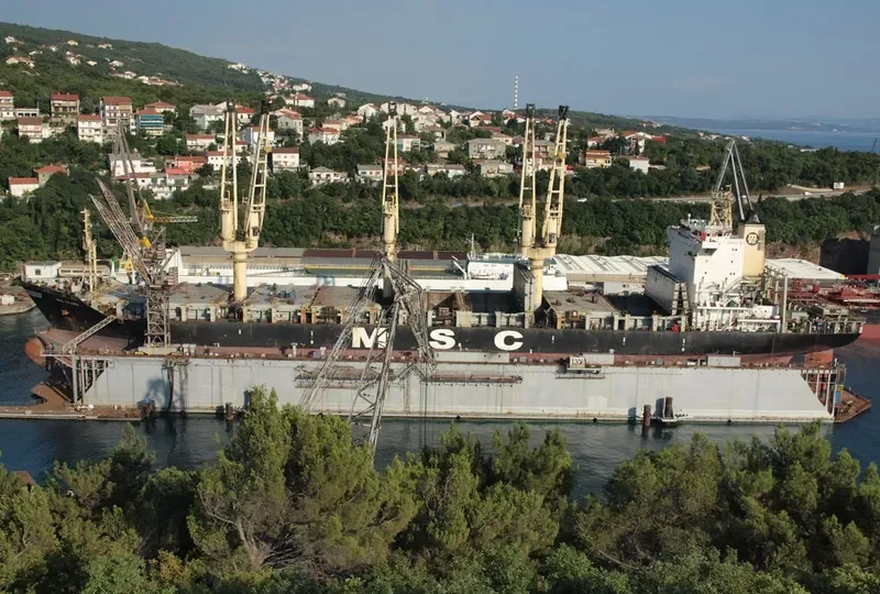 MSC CHIARA Container Ship IMO 8420892 photo 8