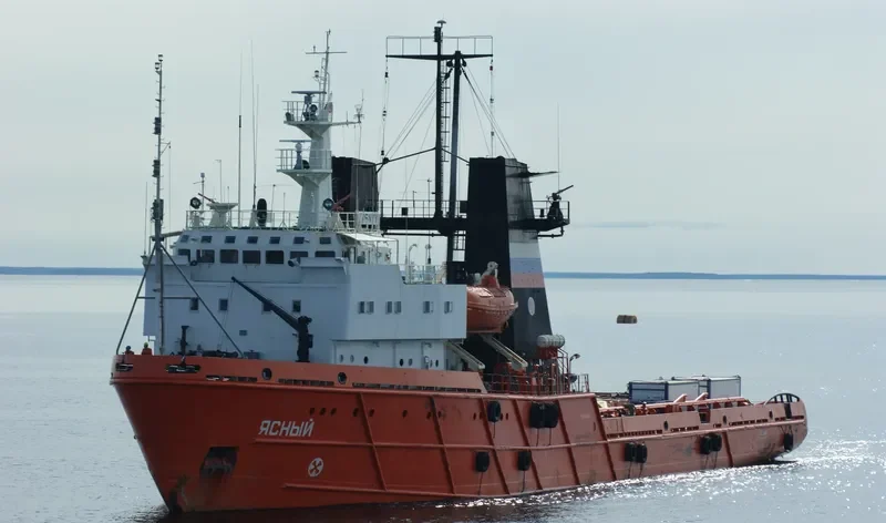 YASNYY Offshore Vessel IMO 8422242 photo 2