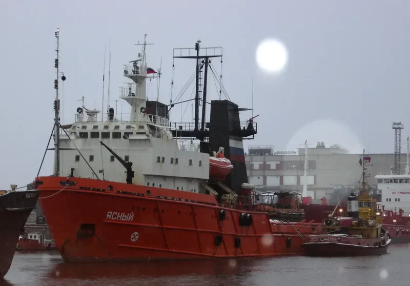 YASNYY Offshore Vessel IMO 8422242 photo 7