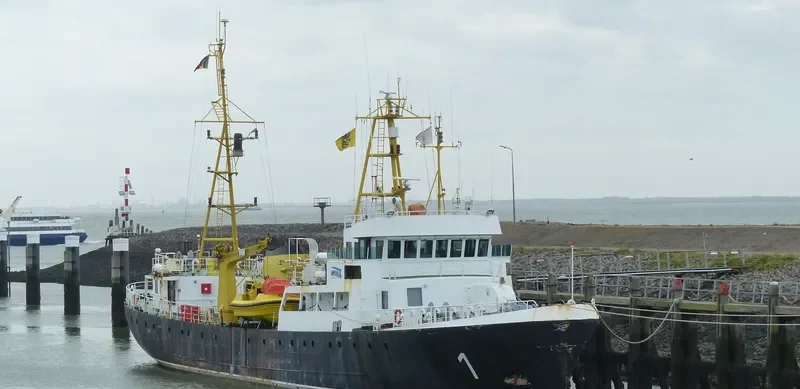 LOODSBOOT 1 General Cargo IMO 8422395 photo 6