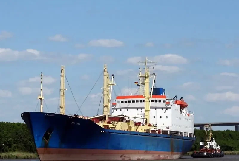 REF VEGA General Cargo IMO 8422709 photo 8