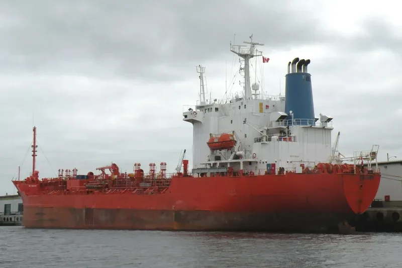 ACE IV Tanker IMO 8500135 photo 4